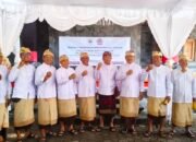 Majelis Madya Resmi Melantik Bendesa dan Prajuru Adat Jimbaran yang Baru