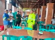 Personel Polsek Kuta Selatan Tinjau Kerusakan Sejumlah Kafe di Pantai Jimbaran Akibat Terjangan Angin Kencang