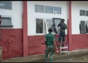 TNI Bantu Perbaiki Sekolah di Desa Reje Payung, Warga Bersyukur
