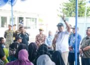 Bupati dan Wakil Bupati Deli Serdang Salurkan Bantuan 1.800 Paket Sembako dari PT. Evergreen International kepada Masyarakat Tanjung Morawa