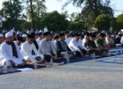 Walikota dan Wakil Walikota Langsa Shalat Idul Fitri Bersama Ribuan Warga
