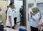 Jelang Jam Pulang Hari Pertama Kerja, Rico Waas Sidak ASN di Balai Kota, Tak Ada Kata Santai Pasca Lebaran