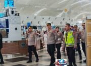 Kapolresta Deli Serdang Turun Langsung Pantau Aktivitas Penumpang Arus Balik Idul Fitri 1447 Hijriah di Bandara Internasional Kualanamu Deli Serdang